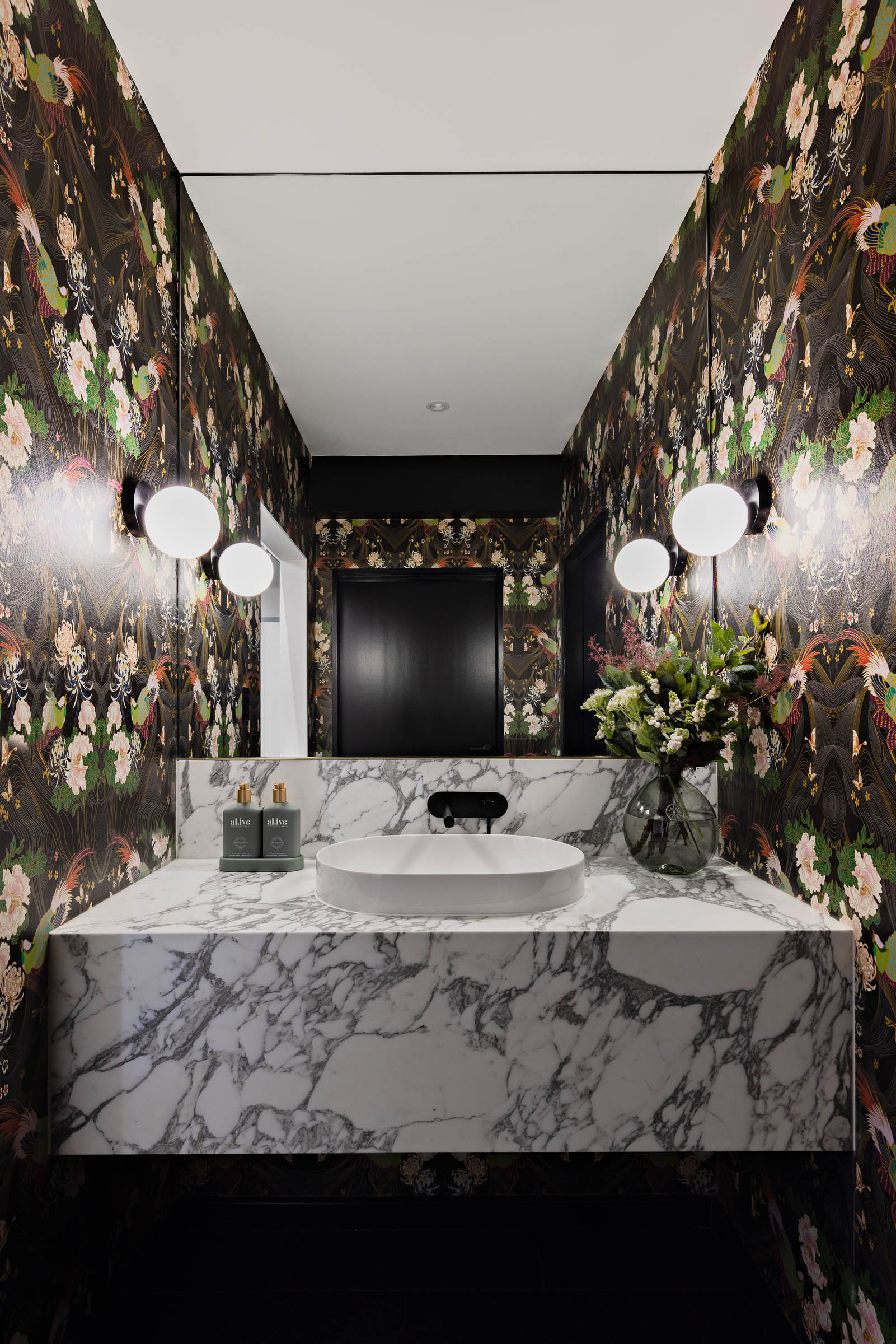 LOXX Salon Catherine de Meur.Image Nat Spada.3