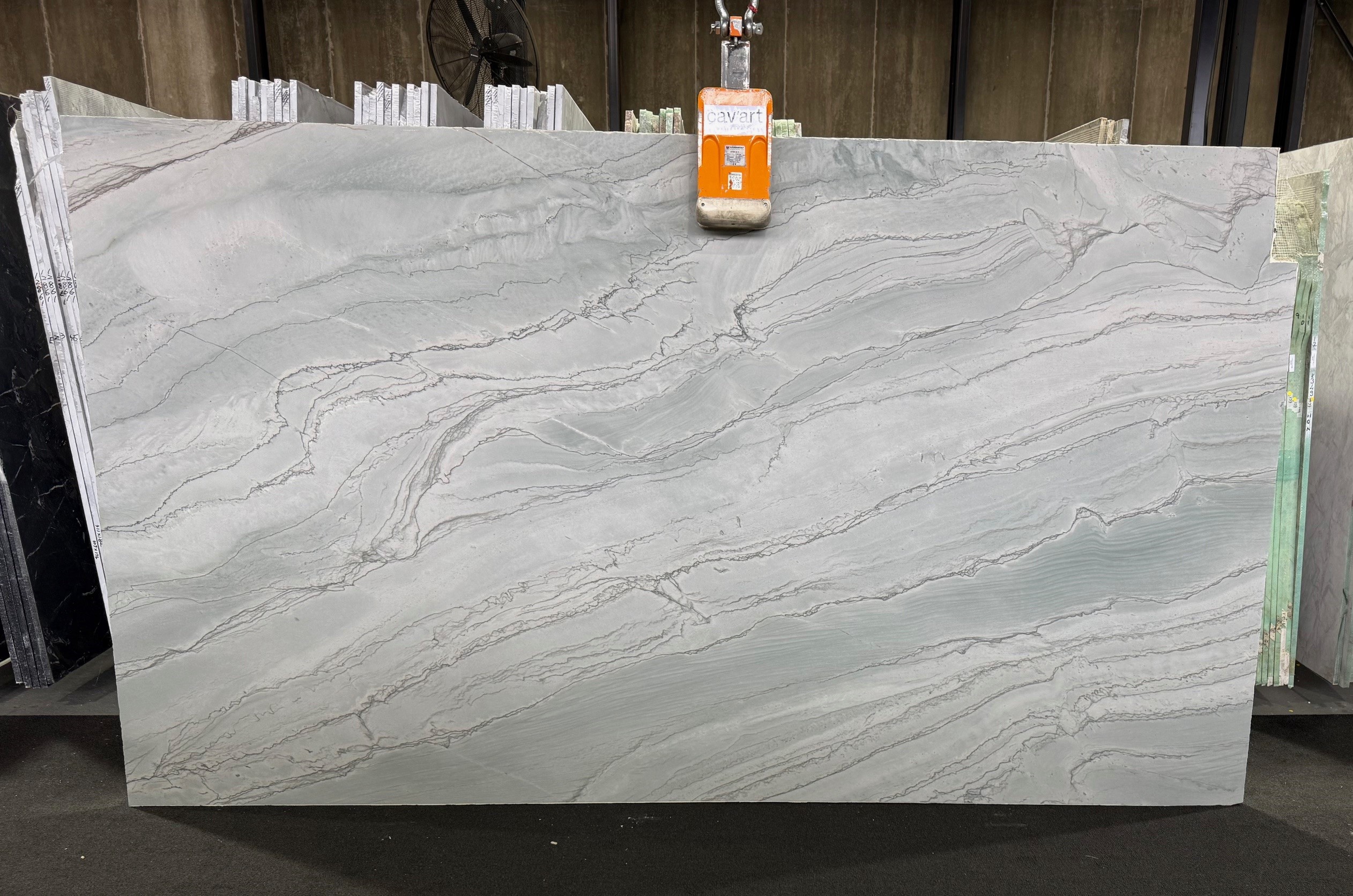 Infinity Light 20m honed B640 3300x1880mm.slab 7