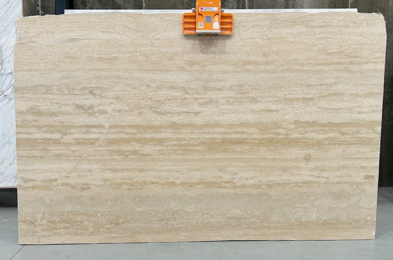 Travertine Classic Light 20mm honed.slab 36
